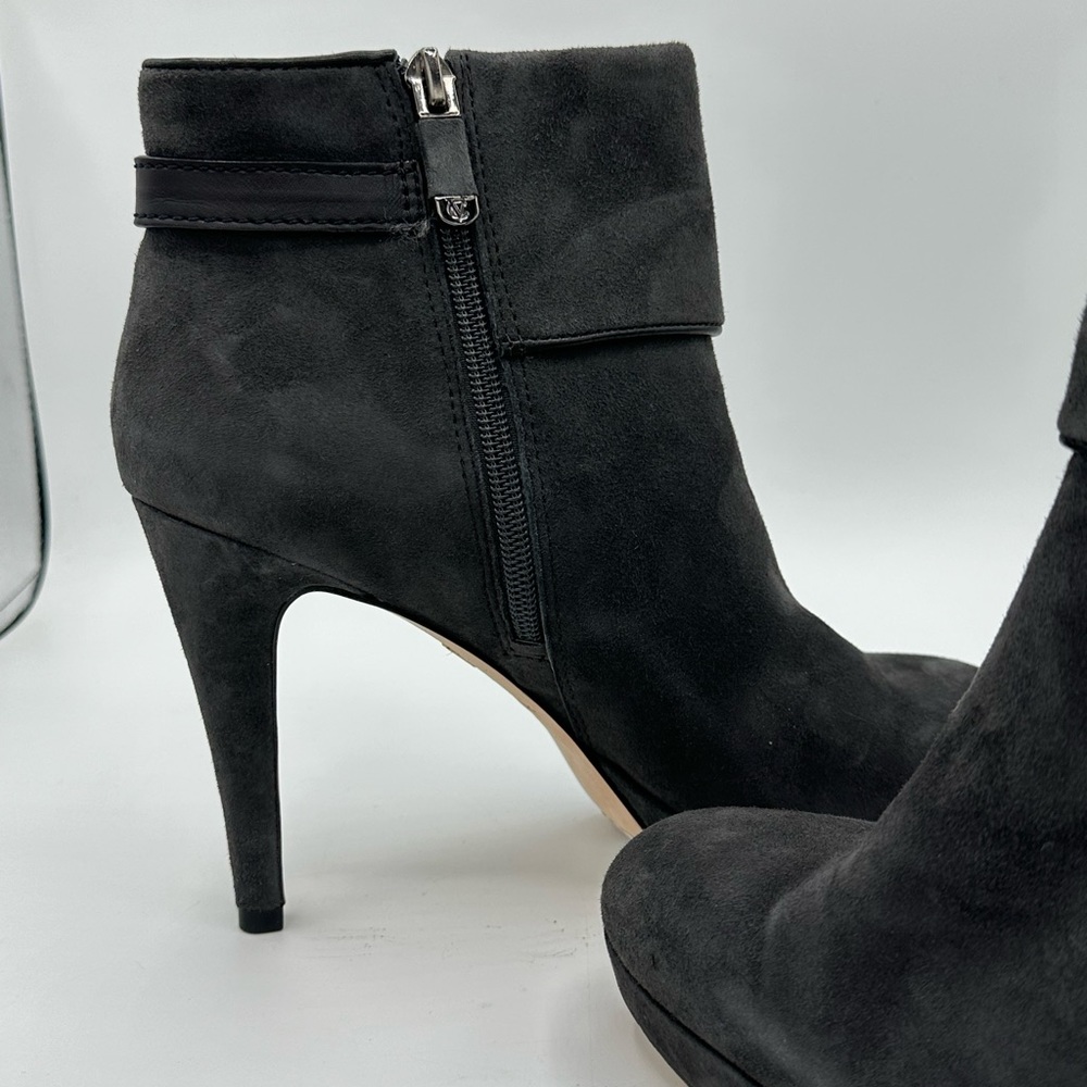 Booties - Picture 4 of 7